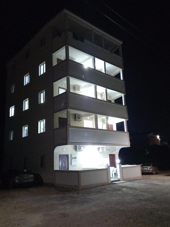 Md Apartmani تْساني المظهر الخارجي الصورة